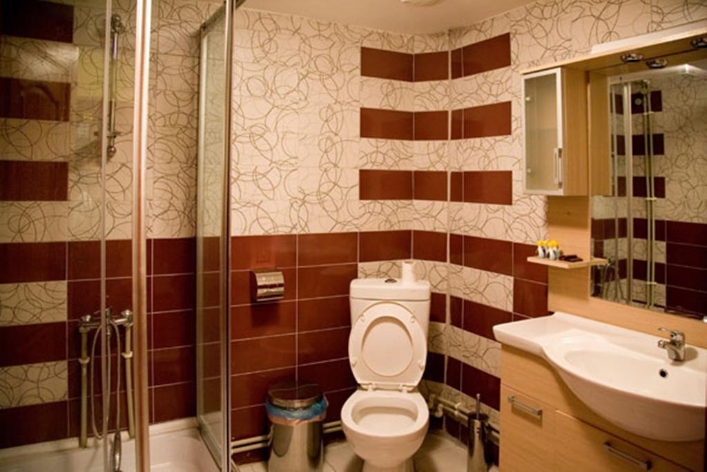 Hotel Uni Palas II Kavadarci Quarto foto